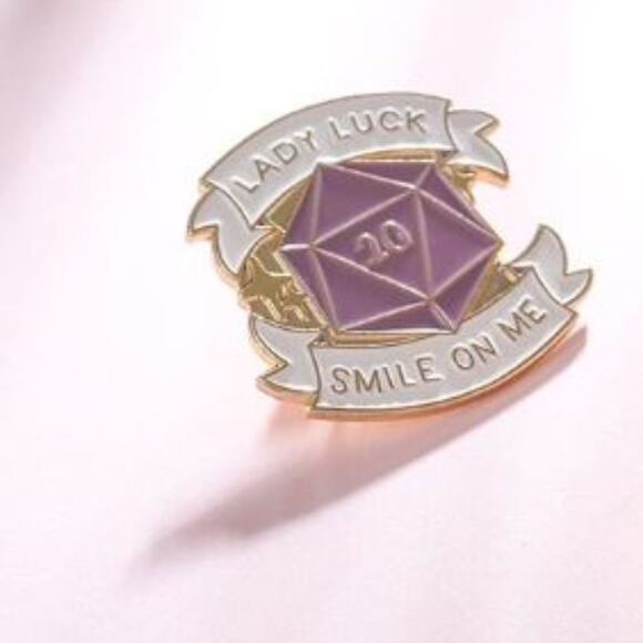 Dungeons & Dragons Lady Luck 20 Sided Dice Brooch - Picture 3 of 3